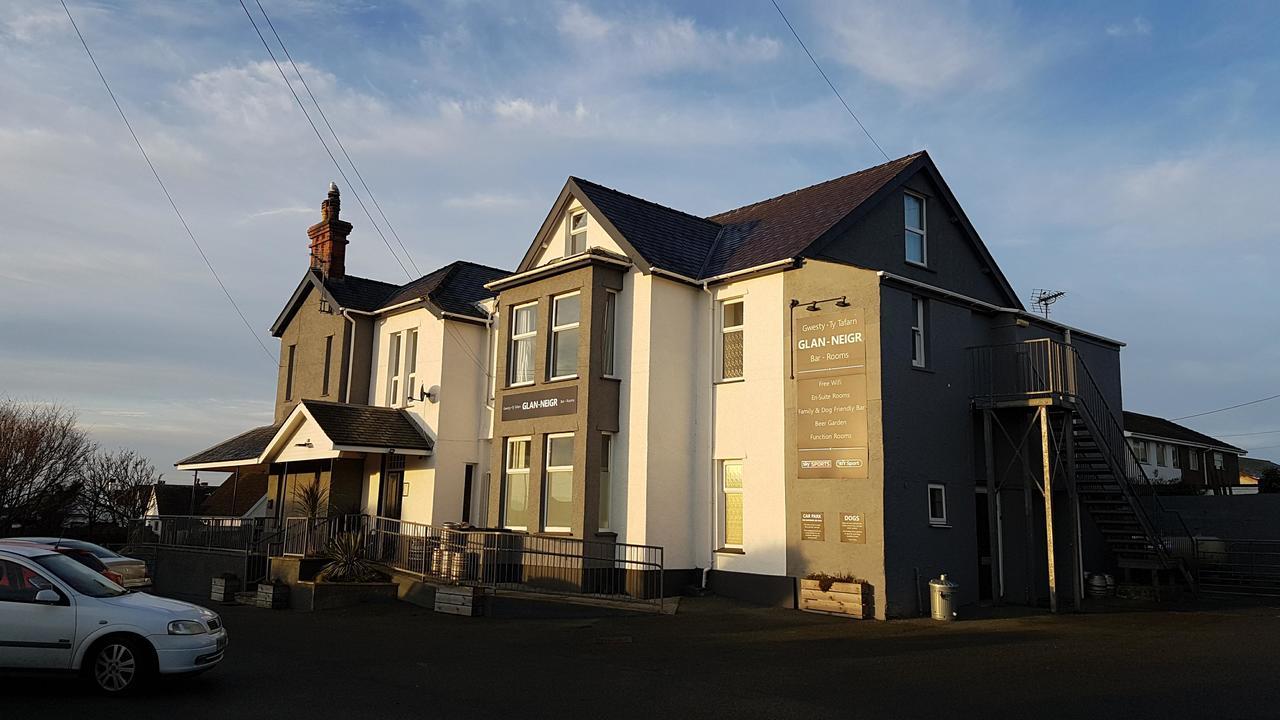 Glan-Neigr Bar Hotell Rhosneigr Exteriör bild